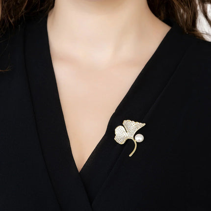 Ginkgo Leaf and Pearl Brooch Gold