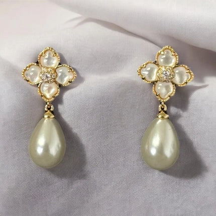 Flower Clover Pearl Drop Earrings Mother of Pearl Gold