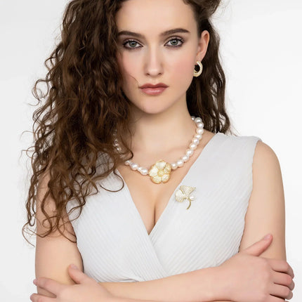 Ginkgo Leaf and Pearl Brooch Gold