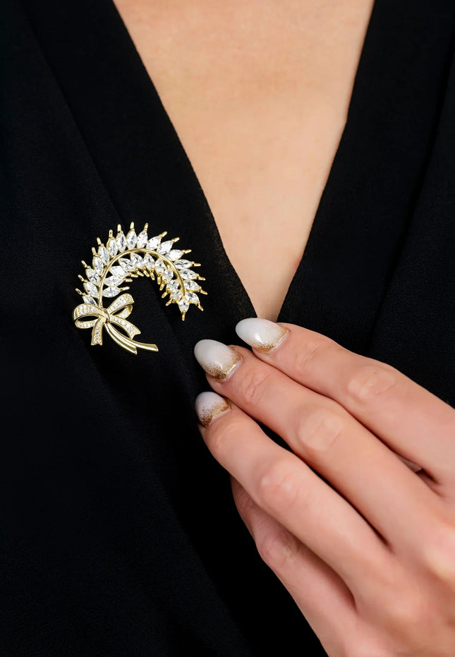 Tied Ribbon Laurel Leaf Brooch Gold