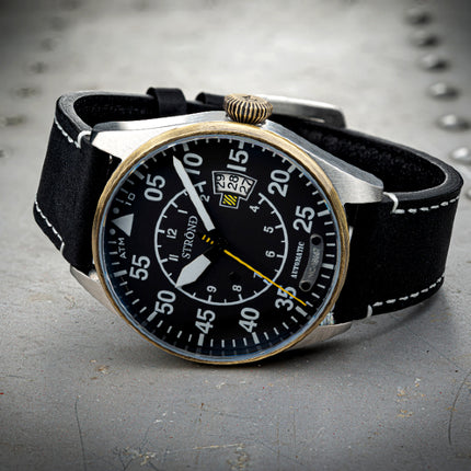 STOND DC-4 automatic black
