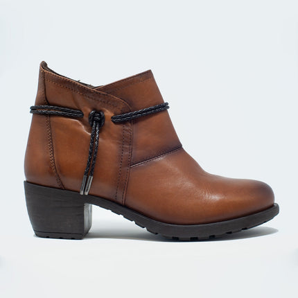 Brown Blocked Mid Heeled Ankle Boots With Round Toe