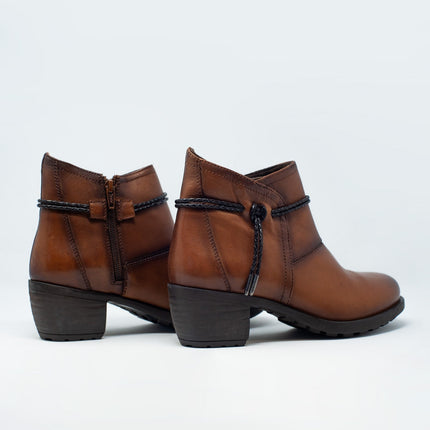 Brown Blocked Mid Heeled Ankle Boots With Round Toe