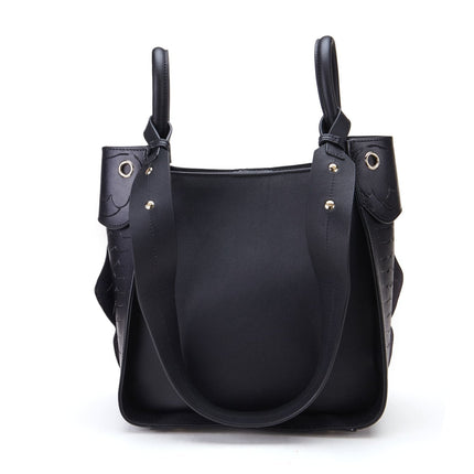 Carp Black Shoulder Bag