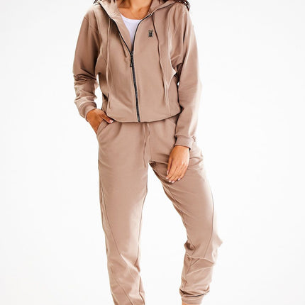  Sweatshirt model 187144 awama 