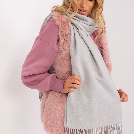  Shawl model 187613 AT 