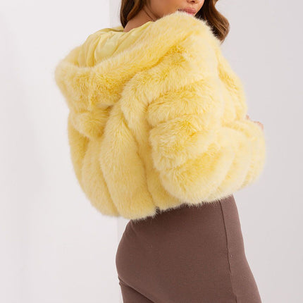  Jacket model 190157 AT 