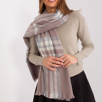  Shawl model 190568 AT 