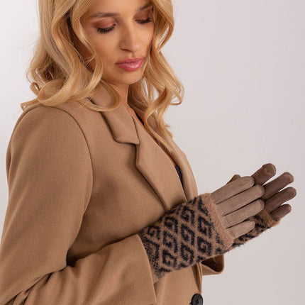  Gloves model 190812 AT 