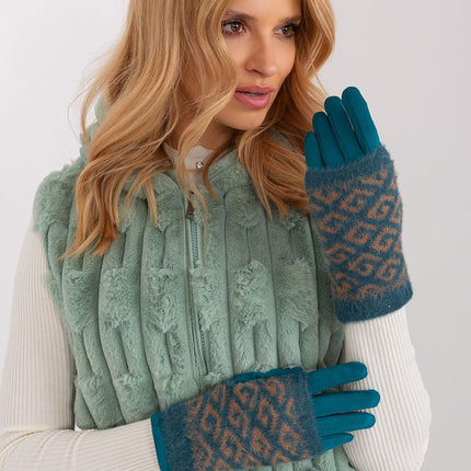  Gloves model 190820 AT 