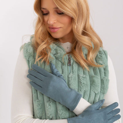  Gloves model 190832 AT 