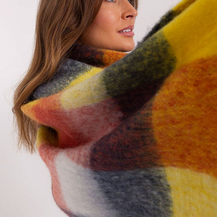  Shawl model 191705 AT 