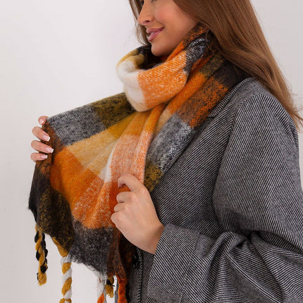  Shawl model 191707 AT 