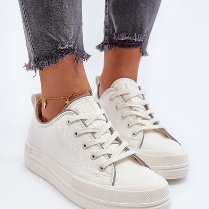  Sneakers model 193529 Step in style 