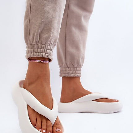  Japanese flip-flops model 194386 Step in style 