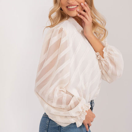  Long sleeve shirt model 194416 Lakerta 
