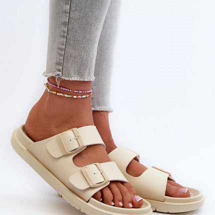  Flip-flops model 197418 Step in style 