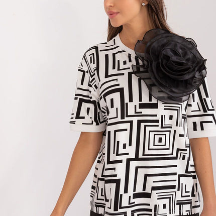  Blouse model 197737 Lakerta 