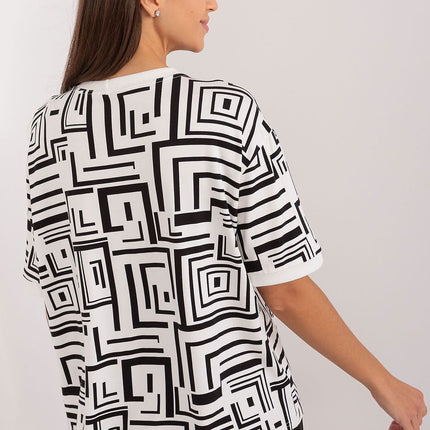  Blouse model 197737 Lakerta 