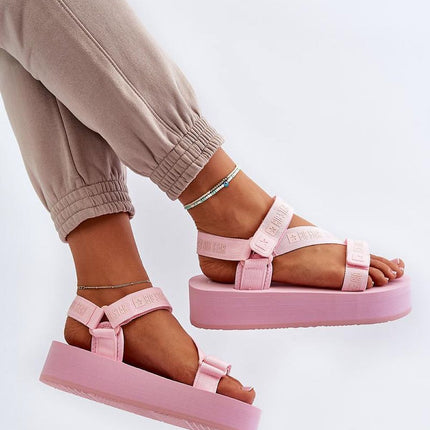 Platform sandals model 198197 Step in style 