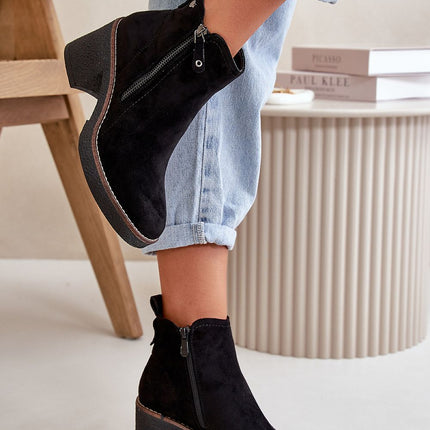  Heel boots model 199079 Step in style 