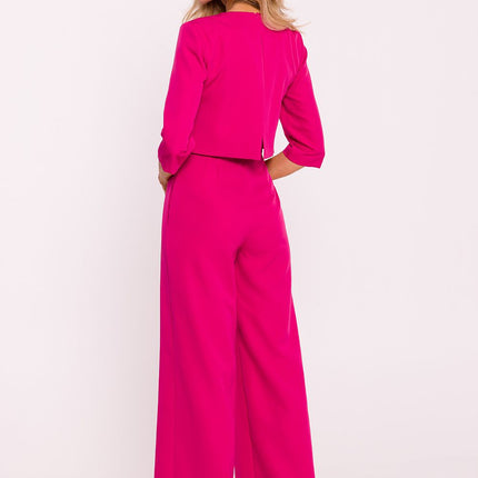  Suit model 199682 Moe 