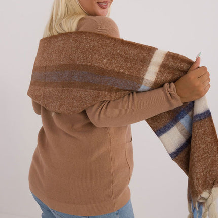  Shawl model 200286 AT 