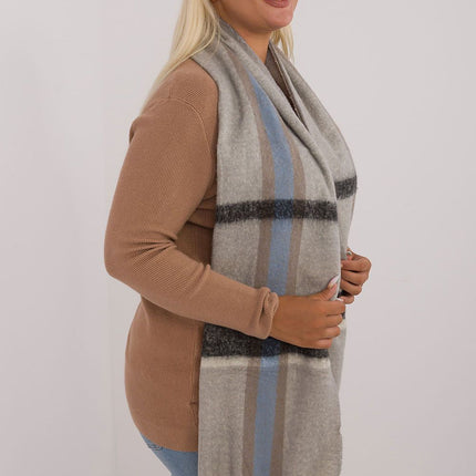  Shawl model 200288 AT 
