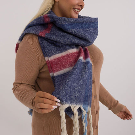  Shawl model 200289 AT 