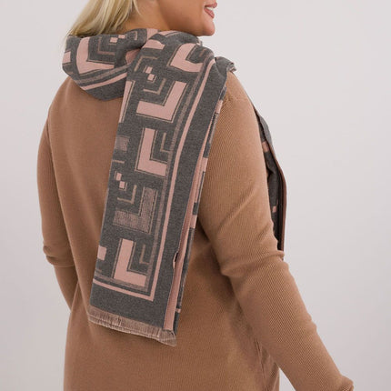  Shawl model 200540 AT 