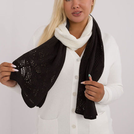  Shawl model 200848 AT 