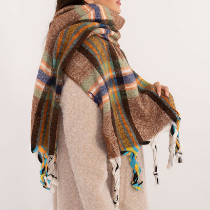  Shawl model 202578 AT 