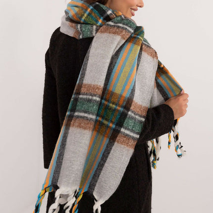  Shawl model 202583 AT 
