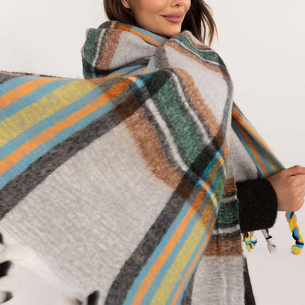  Shawl model 202583 AT 
