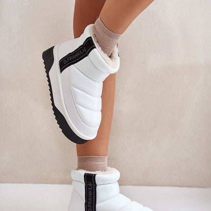  Snow boots model 202621 Step in style 