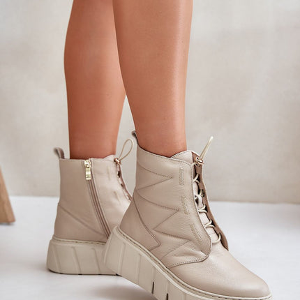  Platform boots model 202820 Step in style 