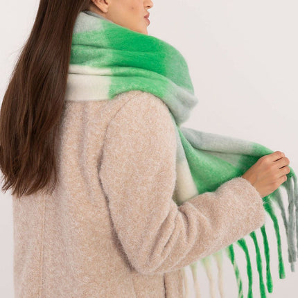  Shawl model 203181 AT 