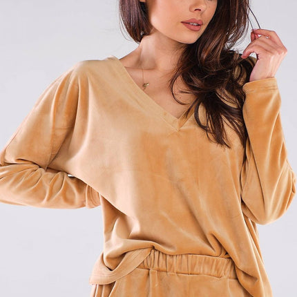  Sweatshirt model 155457 awama 