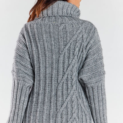  Turtleneck model 173936 awama 