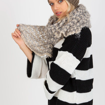  Shawl model 174877 AT 