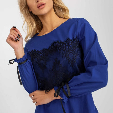  Blouse model 174946 Lakerta 