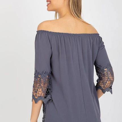 Blouse model 176733 Lakerta 