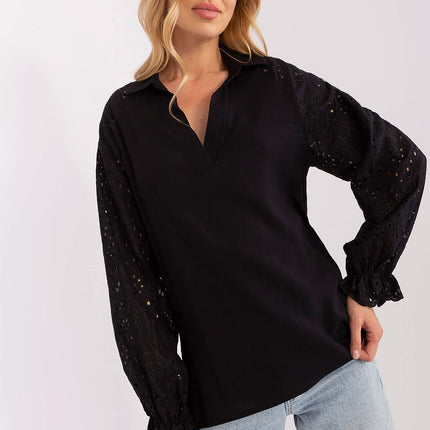  Blouse model 182077 Lakerta 