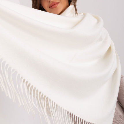  Shawl model 185893 AT 