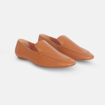 Clusia Goat Leather Loafers – Brown Flat