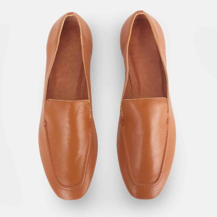 Clusia Goat Leather Loafers – Brown Flat