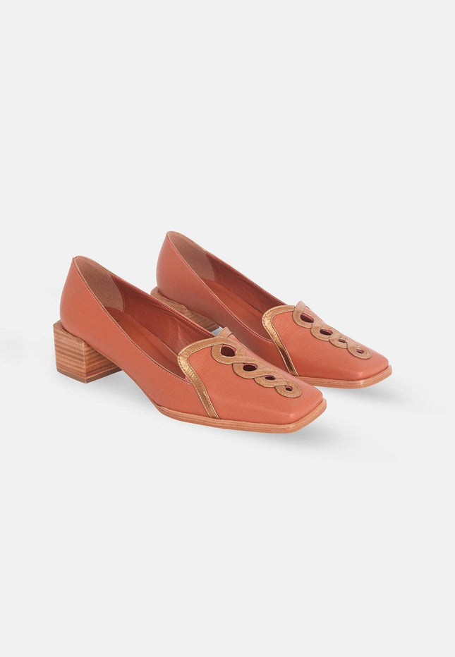 Cordía Caramel Leather Loafers – 4cm Block Heel