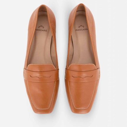 Cipó Beige Leather Square-Toe Loafers – Flat