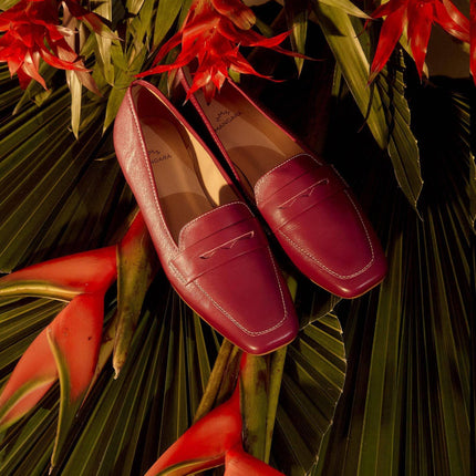 Cipó Beige Leather Square-Toe Loafers – Flat