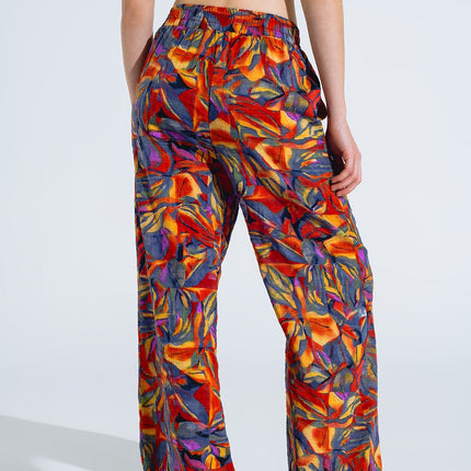Straight Leg Pants With Floral Multicolor Print in Shades of Red